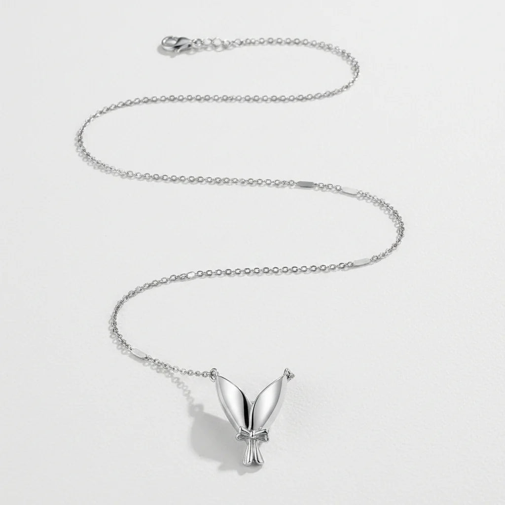Bouquet Necklace Flower Vase